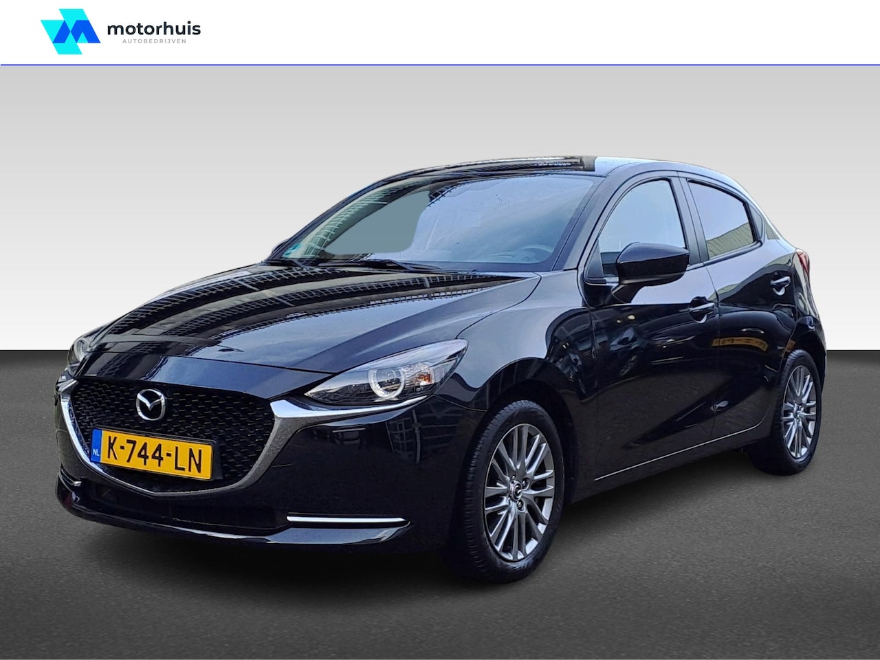 Mazda 2 - 1.5 SKYACTIV-G 90PK LUXURY NAVI CAMERA HUD LED ECC NAP MANUAL - AutoWereld.nl