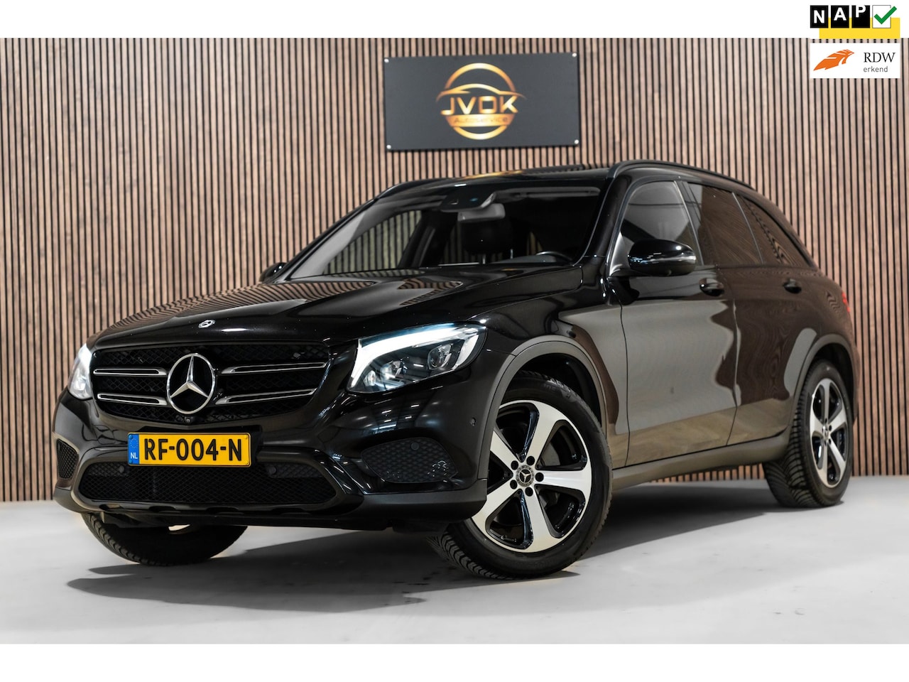 Mercedes-Benz GLC-klasse - 250 4MATIC AMG PANO LED LEDER - AutoWereld.nl
