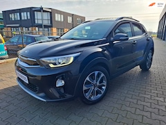 Kia Stonic - 1.0 T-GDi ExecutiveLine automaat/navi/airco/Apple care