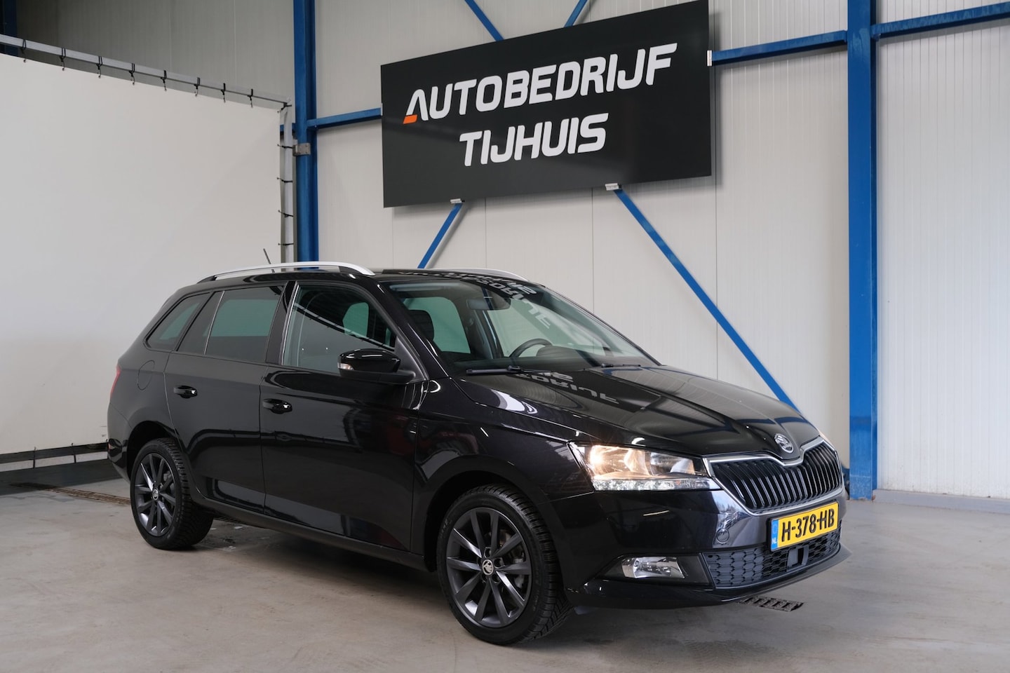 Skoda Fabia Combi - 1.0 TSI Business Edition - N.A.P. Airco, Cruise, PDC. - AutoWereld.nl