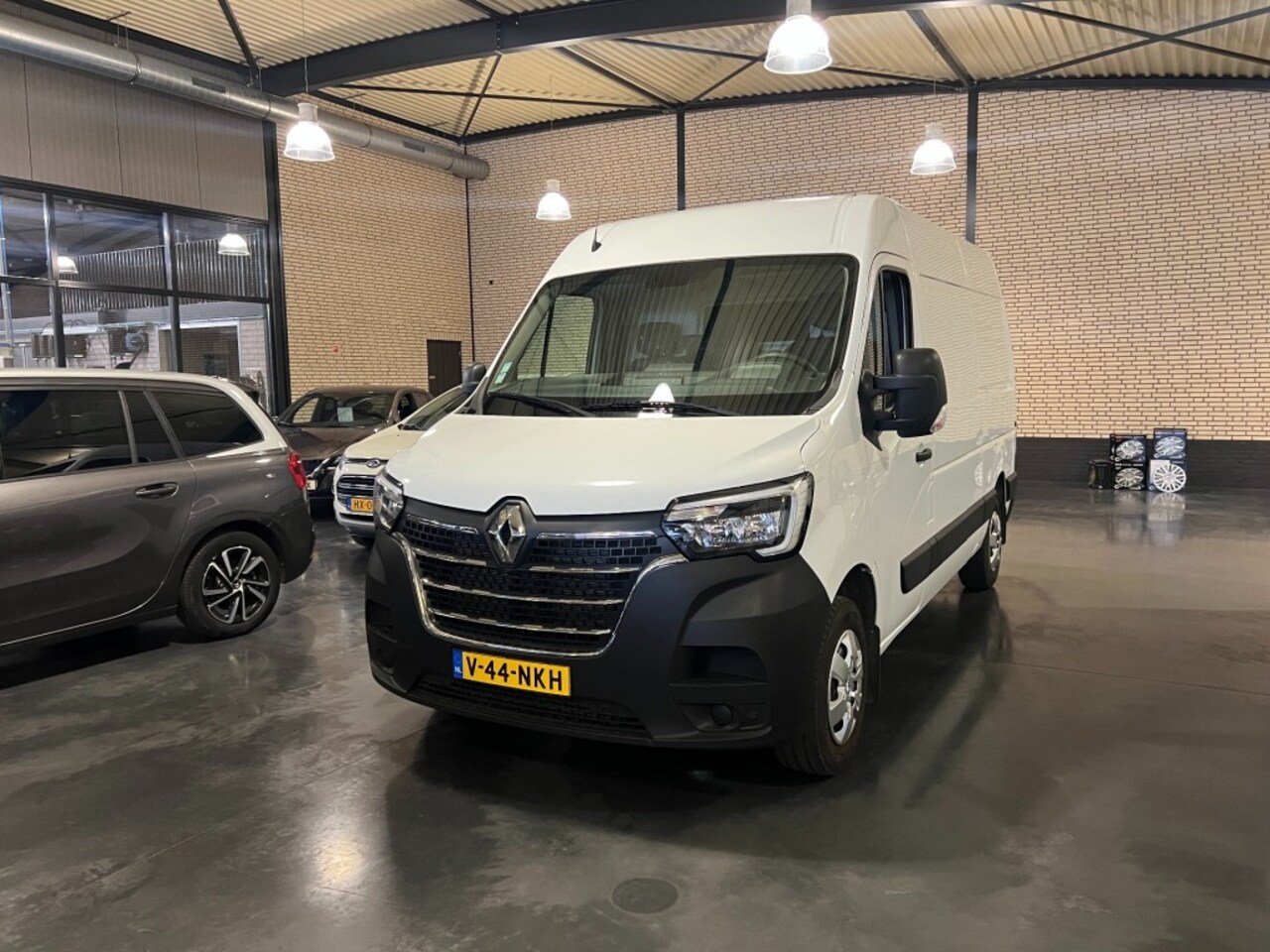 Renault Master - T352.0DCIL2H2 START - AutoWereld.nl