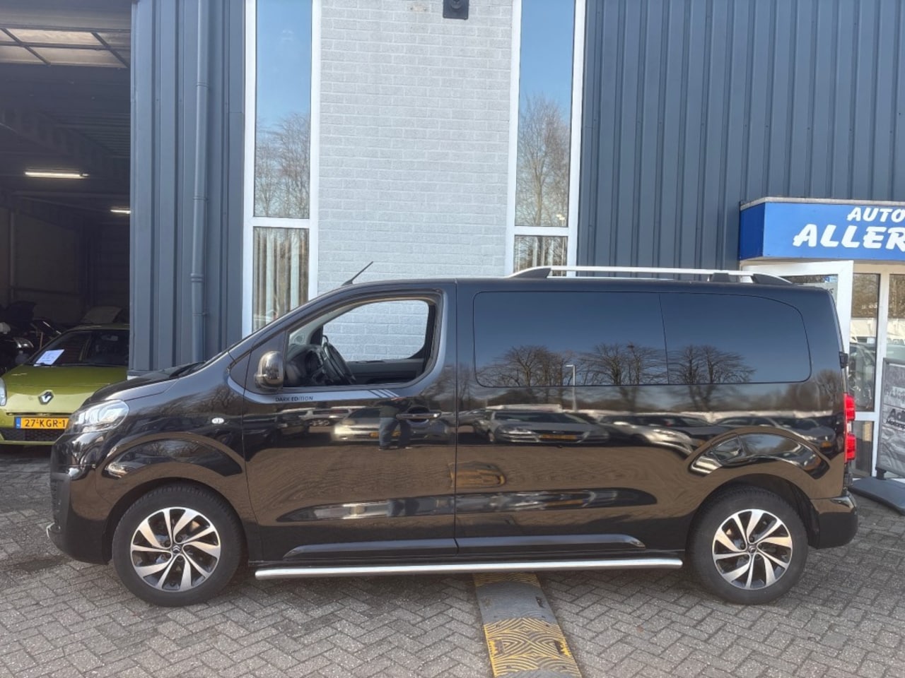 Citroën Jumpy - 2.0 BLUEHDI120COSenS DARK EDITION - AutoWereld.nl