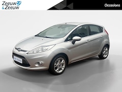 Ford Fiesta - 1.25 Titanium | Trekhaak | Bluetooth | Parkeersensoren | Climate Control | Radio | 12 Maan