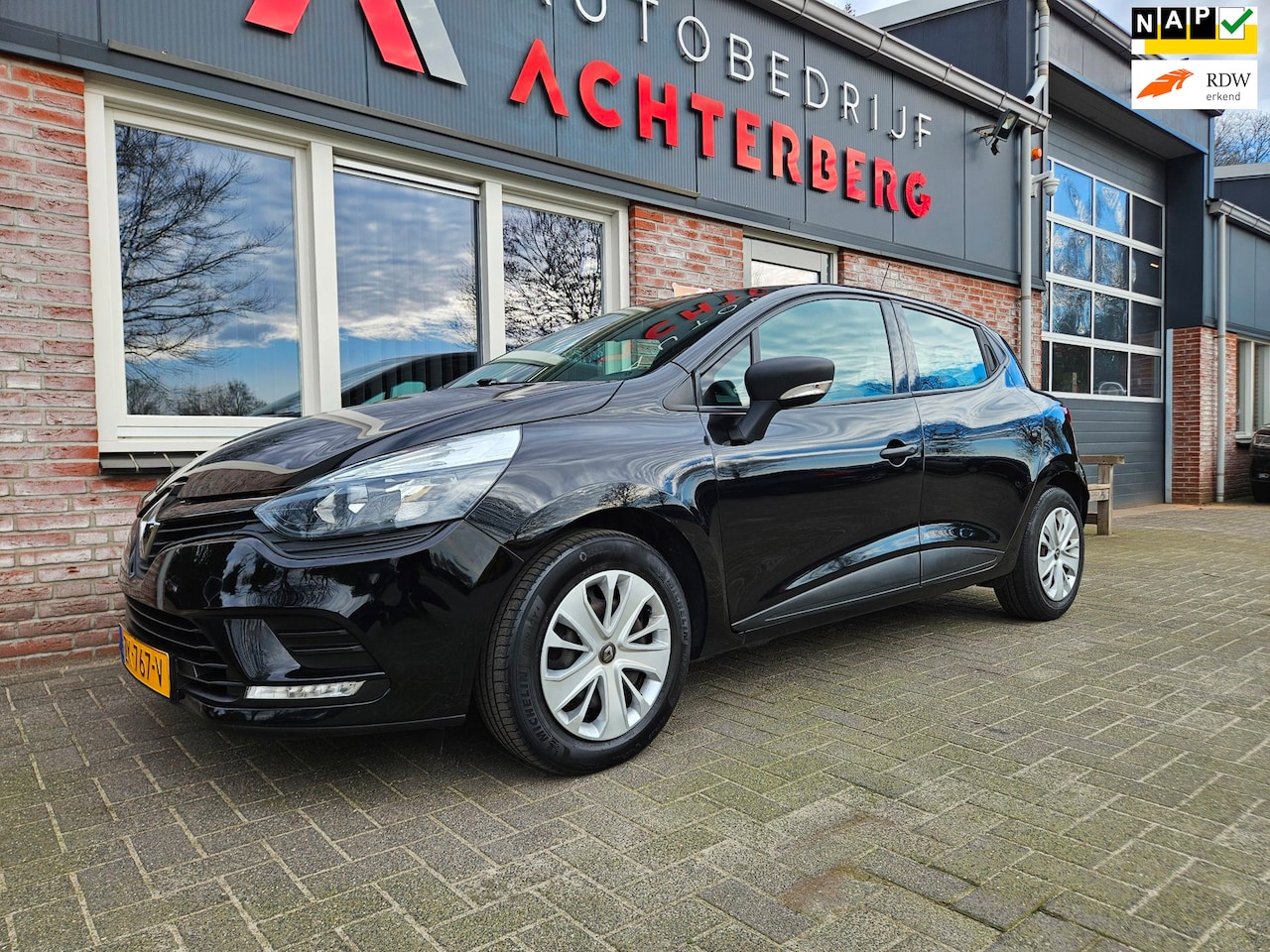 Renault Clio - 0.9 TCe Life Airco! Cruise Control! NAP! Nette/Leuke Auto! Dealer Onderhouden! - AutoWereld.nl