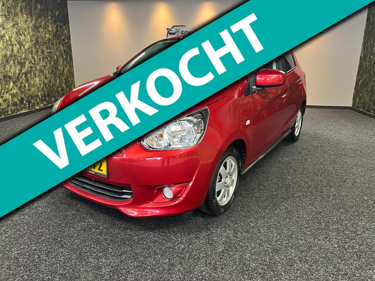 Mitsubishi Space Star - 1.2 Instyle-NAP-AUTOMAAT-CAMERA-NAVI-CRUIS - AutoWereld.nl