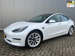 Tesla Model 3 - Long Range AWD 75 kWh / 14800 netto