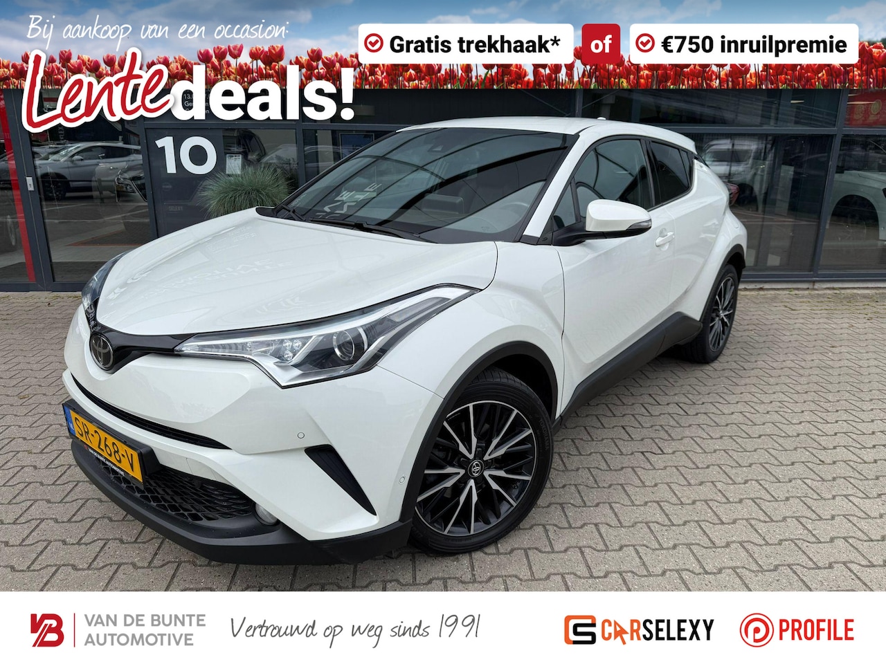 Toyota C-HR - 1.2 Executive *Trekhaak & ACC* - AutoWereld.nl