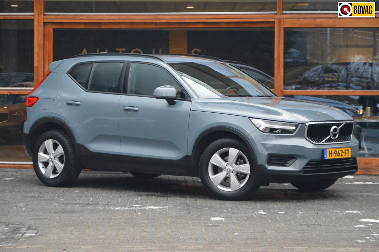 Volvo XC40 - T3 | Trekhaak 1600KG | Camera | Stoelverwarming | Cruise Control | Bluetooth | - AutoWereld.nl