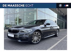 BMW 5-serie - 520i High Executive M Sport Automaat / Achteruitrijcamera / Adaptieve LED / M Sportonderst