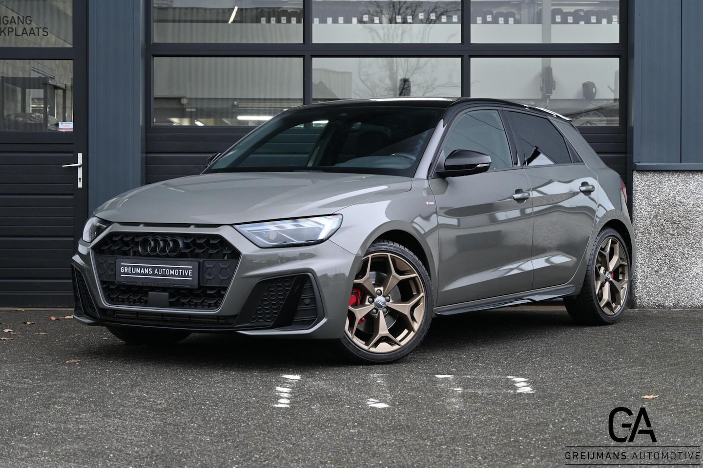 Audi A1 Sportback - 40TFS |S-Line|Unieke kleur|Keyless|18''|Matrix| - AutoWereld.nl