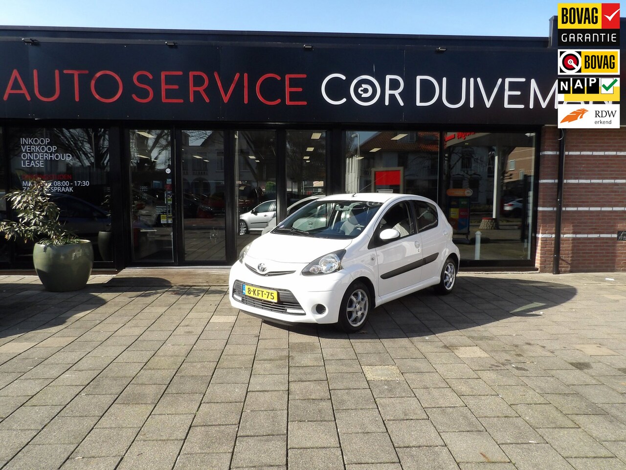 Toyota Aygo - 1.0 VVT-i Aspiration//ONDERHOUDEN /INCL APK EN AFLEVERING - AutoWereld.nl