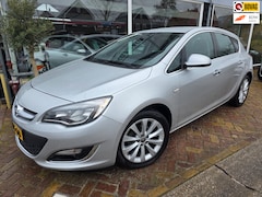 Opel Astra - 1.4 Turbo Sport, lage km, automaat, camera