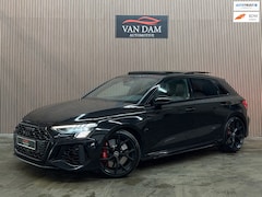 Audi A3 Sportback - 2.5 TFSI RS 3 quattro 2021 PANO LEDER B&O