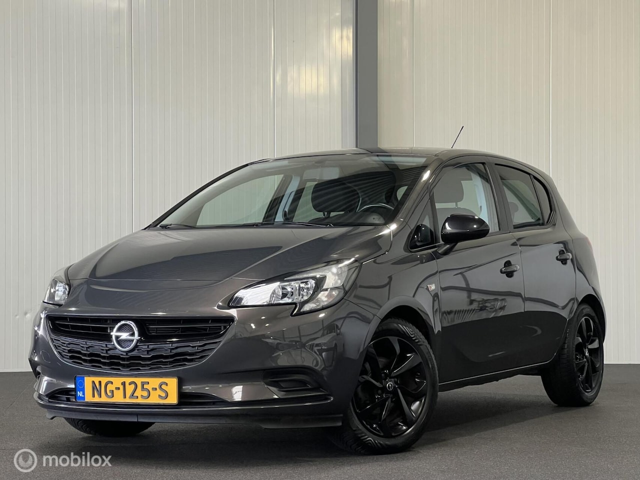 Opel Corsa - 1.4 Edition 5-drs [ cruise LM sportpakket ] - AutoWereld.nl