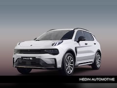 Lynk & Co 01 - Core 280pk | Stoel & Stuurverwarming | Parkeercamera Achter | Apple Carplay | Keyless Entr