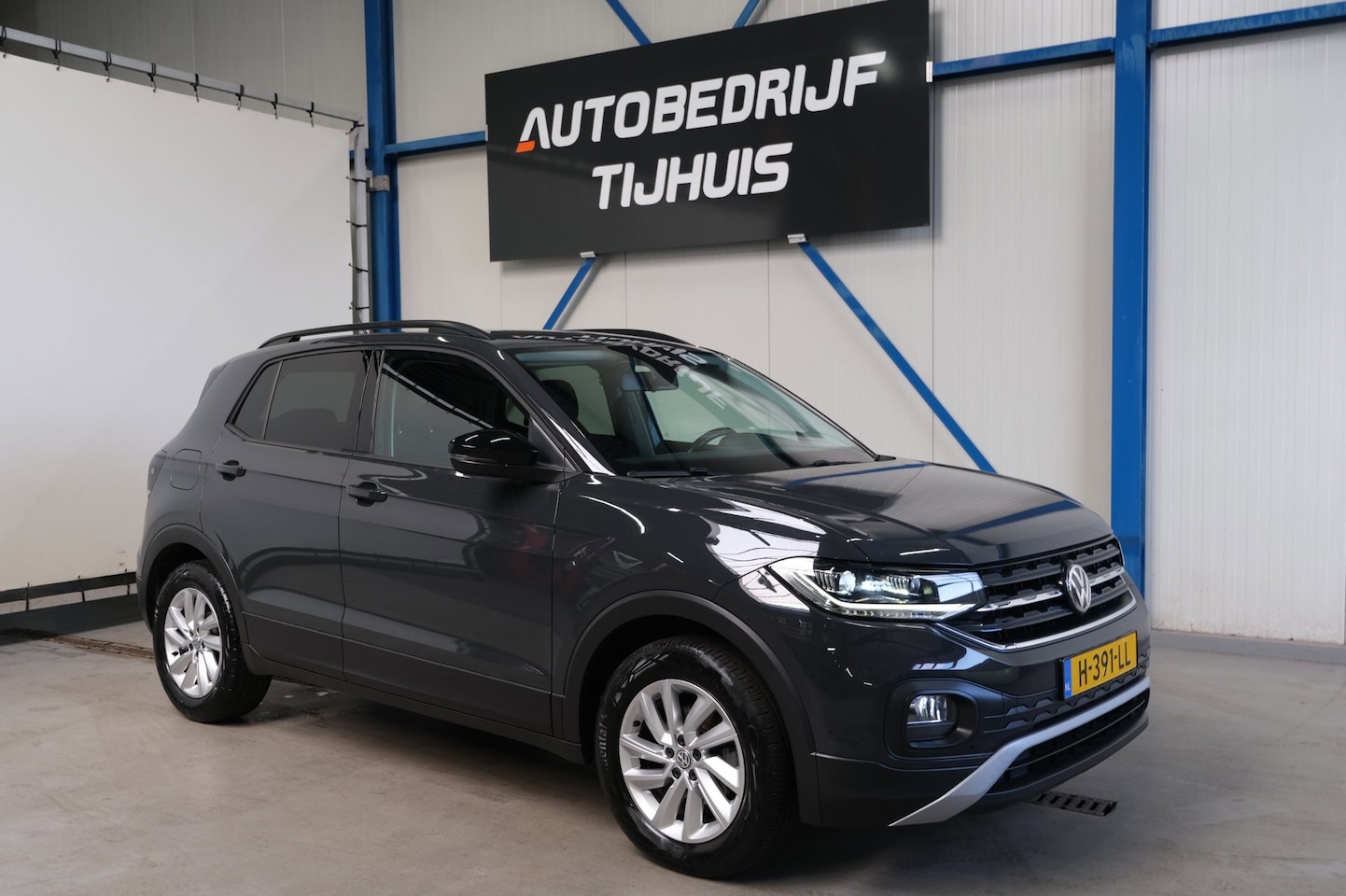 Volkswagen T-Cross - 1.0 TSI Life Automaat - N.A.P. Carplay, Camera, Cruise. - AutoWereld.nl