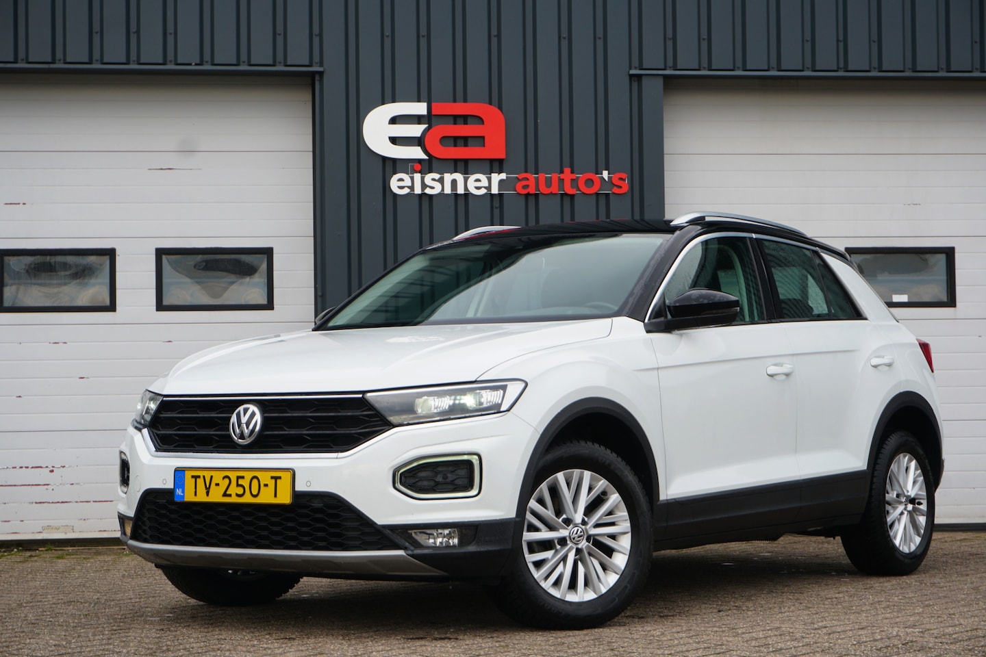 Volkswagen T-Roc - 1.0 TSI Style | CAMERA | FULL LED | VIRTUAL COCKPIT |  ACC | CARPLAY | ECC | - AutoWereld.nl