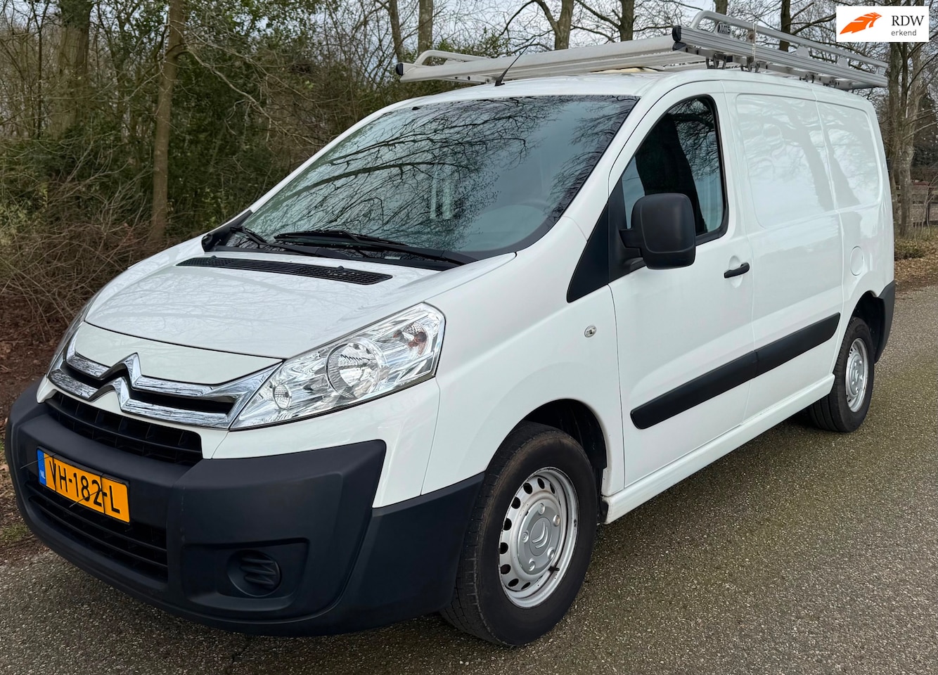 Citroën Jumpy - 10 1.6 HDI L1H1 Economy 2014 NAP EURO 5 - AutoWereld.nl