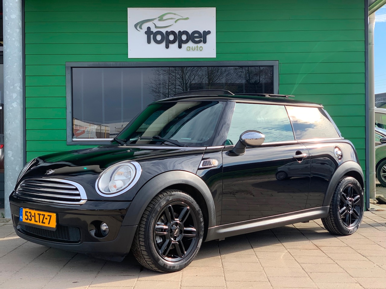 MINI One - Mini 1.6 Business Line | PanoramaDak | Airco | Cruise Control | - AutoWereld.nl