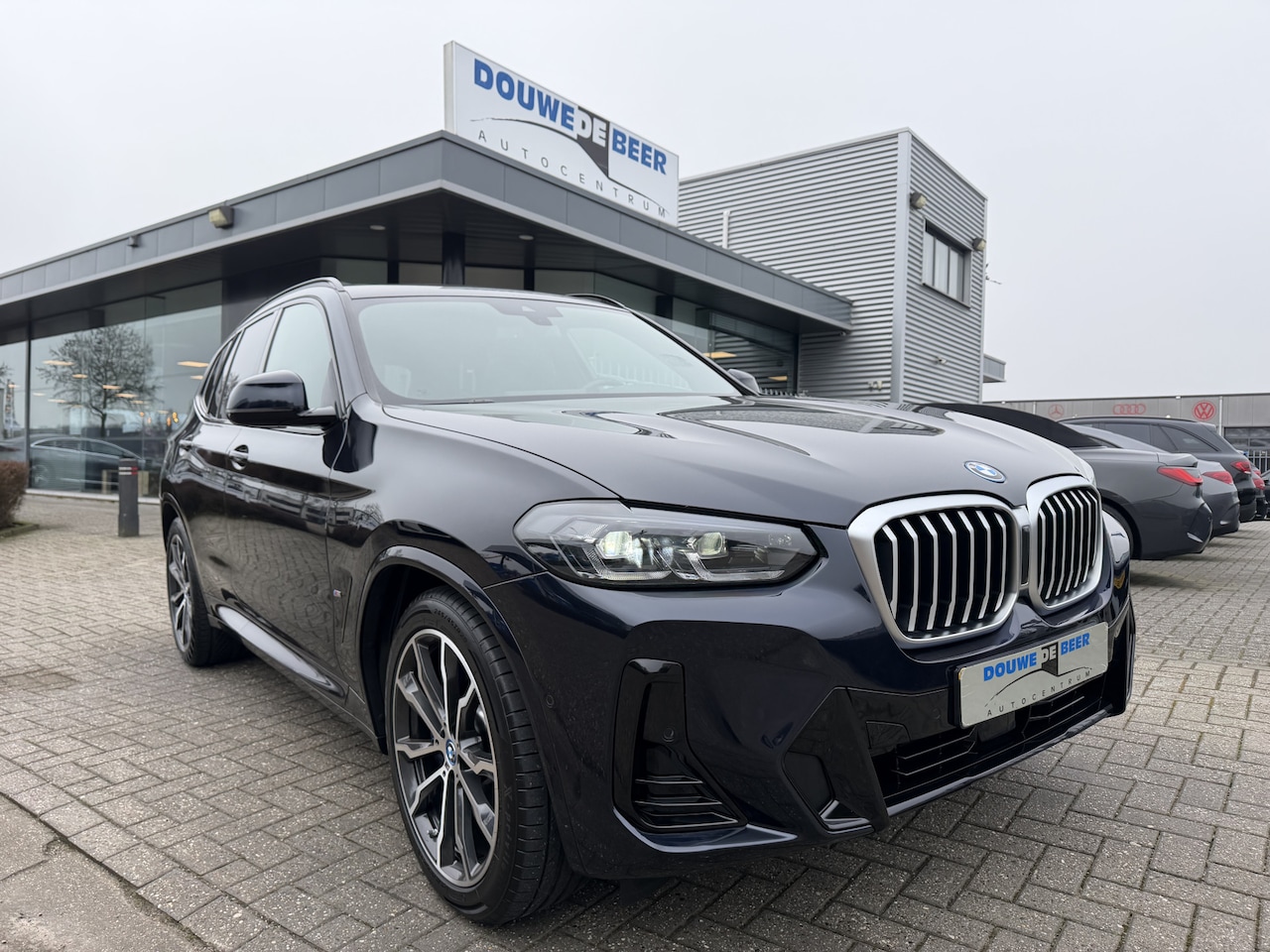 BMW X3 - xDrive30e M-sport Pano-Dak | Adapt. Cruise | Leer | Memory | HUD - AutoWereld.nl
