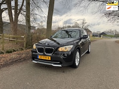 BMW X1 - SDrive20i PANORAMA/dak/XENON/leer