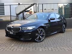 BMW 5-serie - 545e xDrive | HUD | H&K | Keyless | PANO |