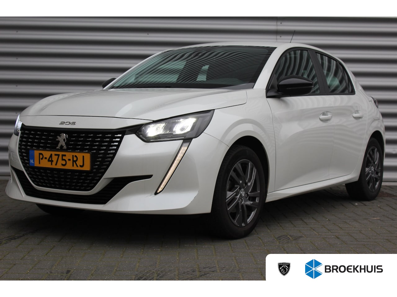 Peugeot 208 - 1.2 PURETECH 75PK ACTIVE PACK / NAVI / CLIMA / LED / PDC / 16" LMV / BLUETOOTH / CRUISECON - AutoWereld.nl