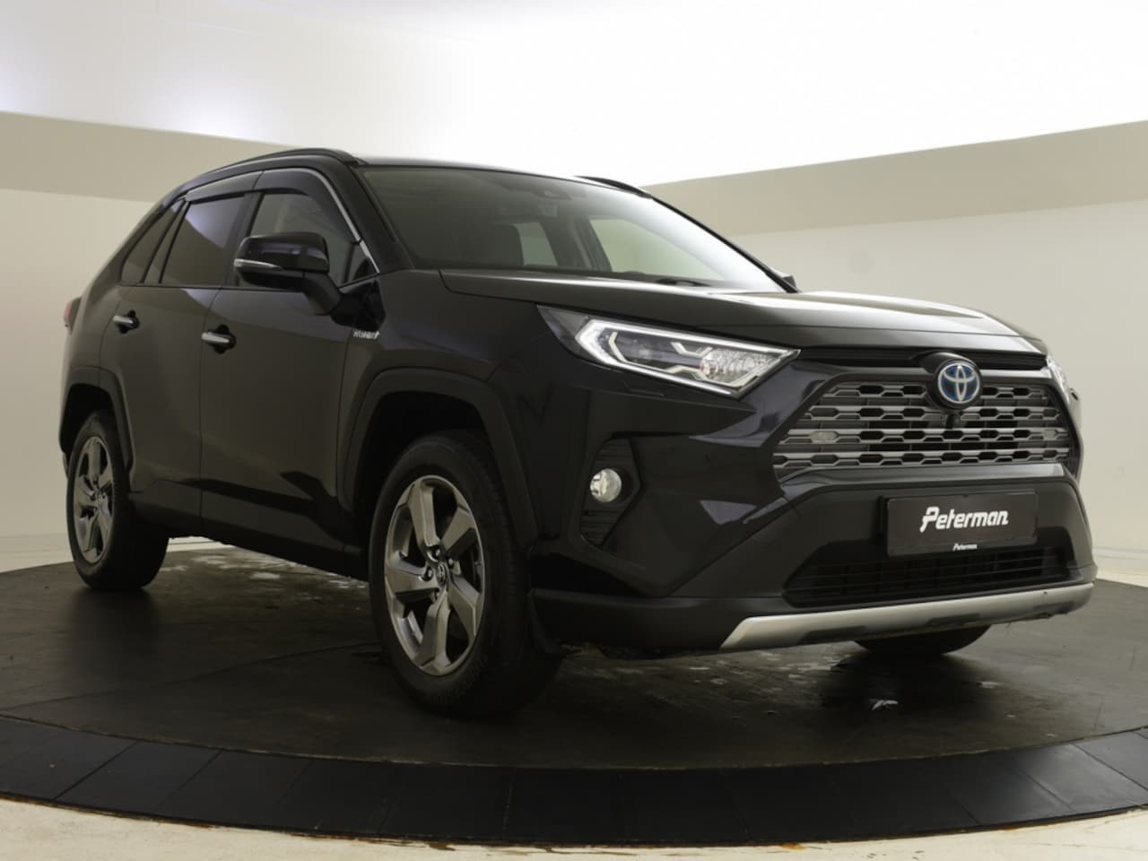 Toyota RAV4 - 2.5 Hybrid AWD Executive | Panoramadak | PDC | JBL Audio | - AutoWereld.nl
