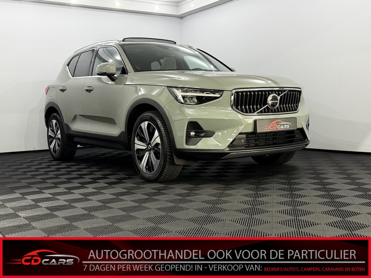 Volvo XC40 - 1.5 T4 Plug-in hybrid Ultimate Dark Panoramadak, Harman/Kardon, Camera, Navi, Memory stoel - AutoWereld.nl