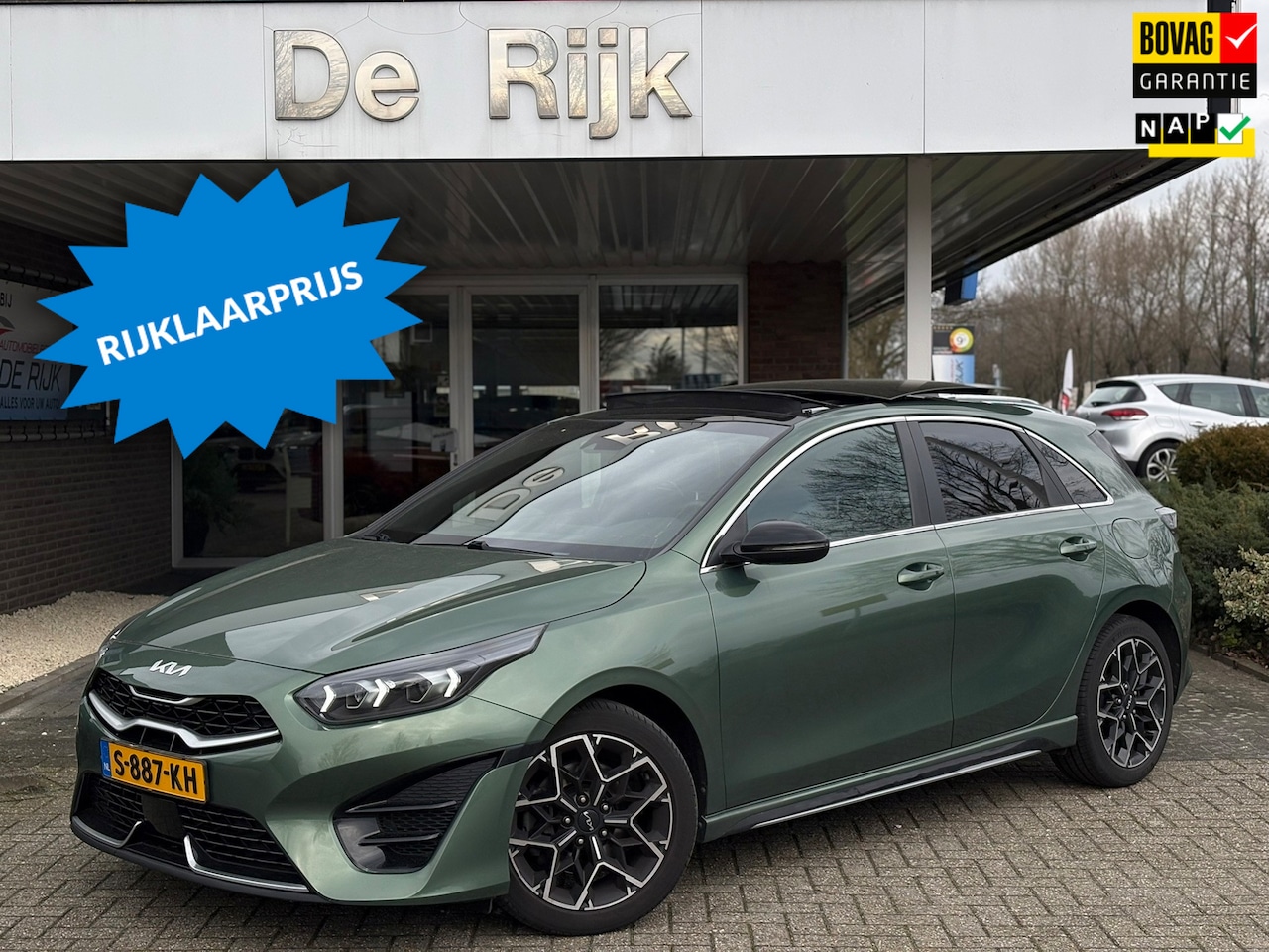 Kia Cee'd - Ceed 1.5 T-GDi GT-Line | Pano, Leder/Alcantara, Navi, Carplay/Android, Camera, Stoel+Stuur - AutoWereld.nl