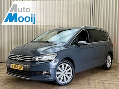 Volkswagen Touran - 1.5 TSI Comfortline Business 7p Uitklapbare Trekhaak / Camera / LED / Adapt. Cruise / Stoe