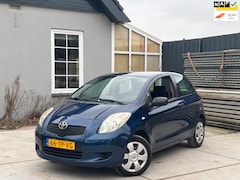 Toyota Yaris - 1.3 VVTi Terra | Nieuwe APK | El. Ramen | NAP | Rijdt en schakelt goed