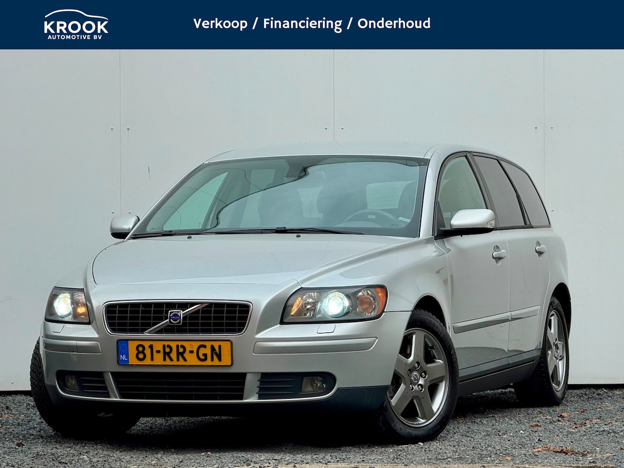 Volvo V50 - 2.4 Exclusive | 2005 | Automaat | Volledig dealer onderhouden | - AutoWereld.nl