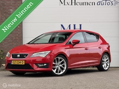 SEAT Leon - 1.4 TSI FR Stoelverwarming 18'' Trekhaak