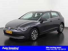 Volkswagen Golf - 1.4 eHybrid Style | Trekhaak | Zondag Open