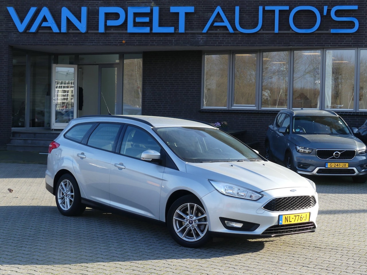 Ford Focus Wagon - 1.0 Lease Edition / Carplay / Climate Control - AutoWereld.nl
