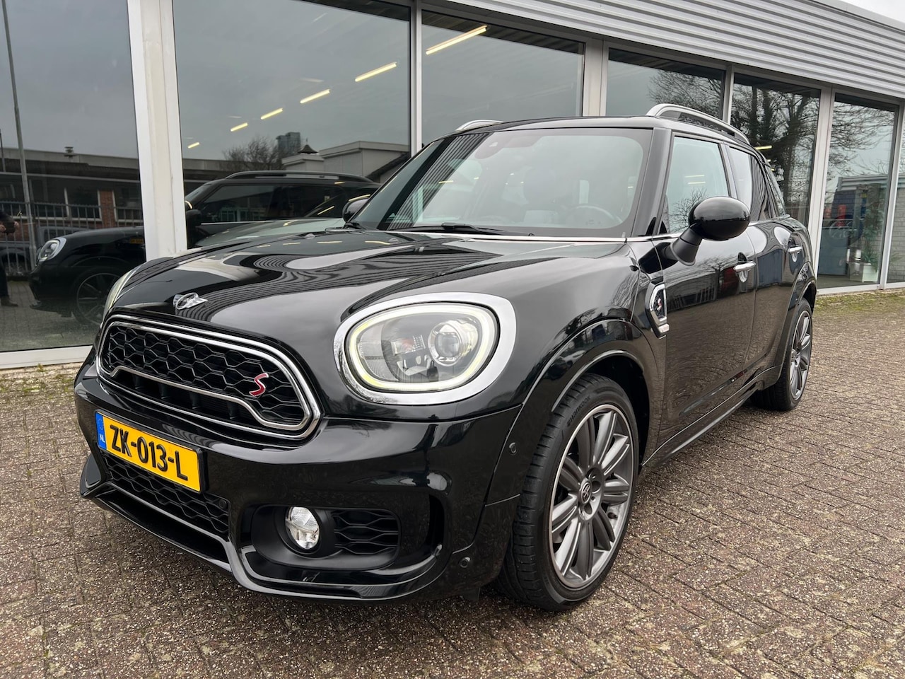 MINI Countryman - Mini 2.0 Cooper S Chili Automaat, Panoramadak, Leer - AutoWereld.nl