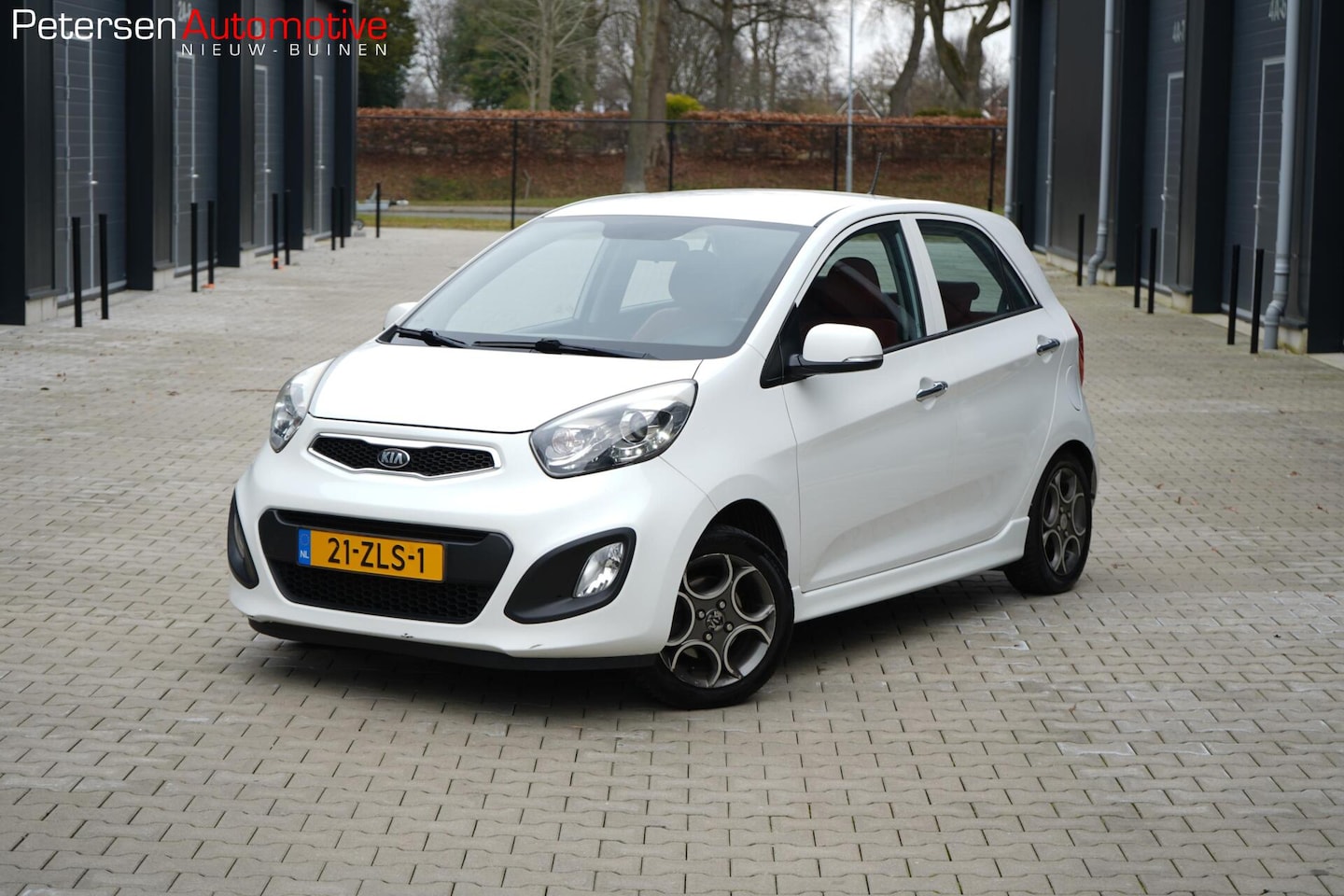 Kia Picanto - 1.0 CVVT ISG *Leder* Cruise* Airco* PDC* Nw APK* - AutoWereld.nl