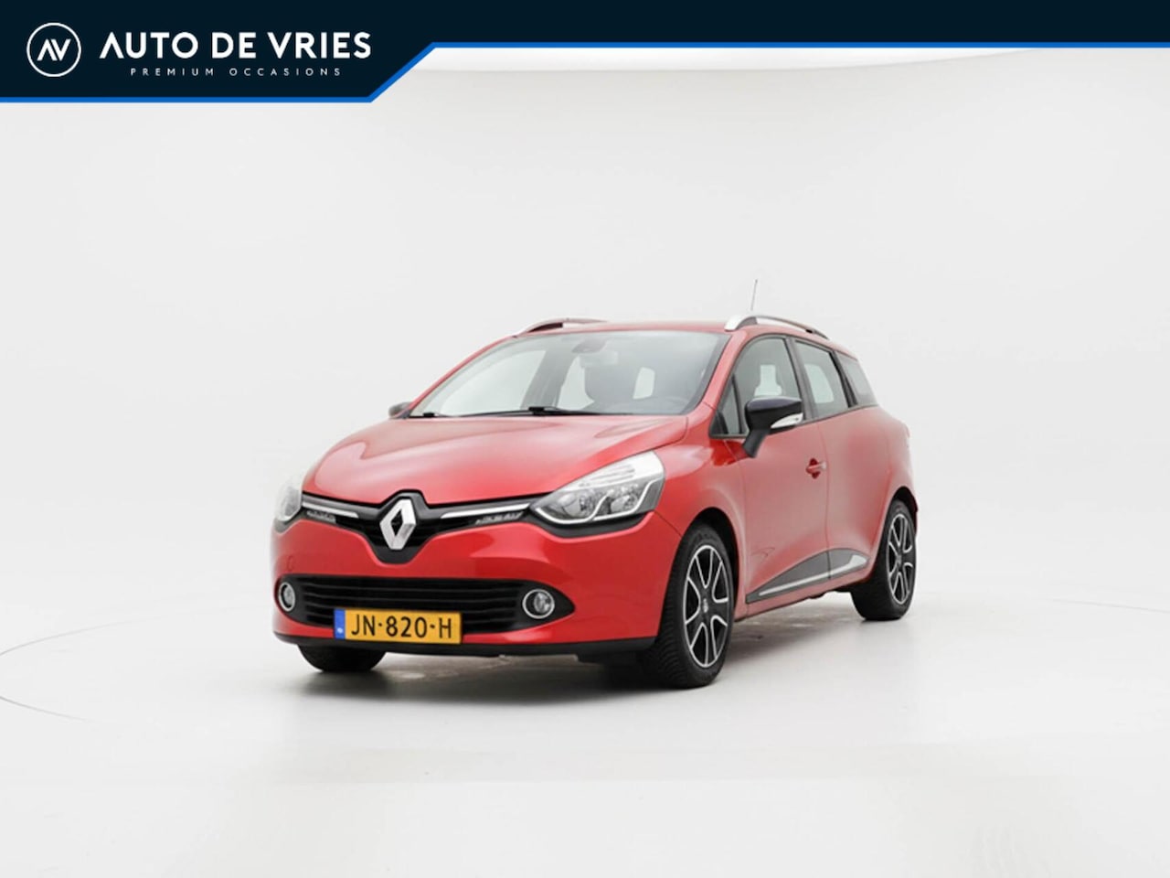 Renault Clio Estate - 0.9 90pk TCe Expression | Airco | Navigatie | Cruise | 16" Velgen - AutoWereld.nl