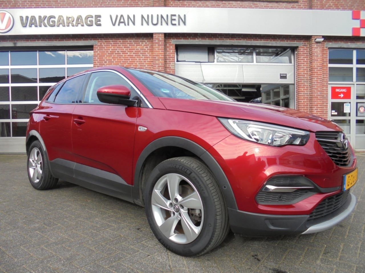 Opel Grandland X - 1.2 Turbo Executive||Trekhaak||Camera||Rijklaar|| - AutoWereld.nl