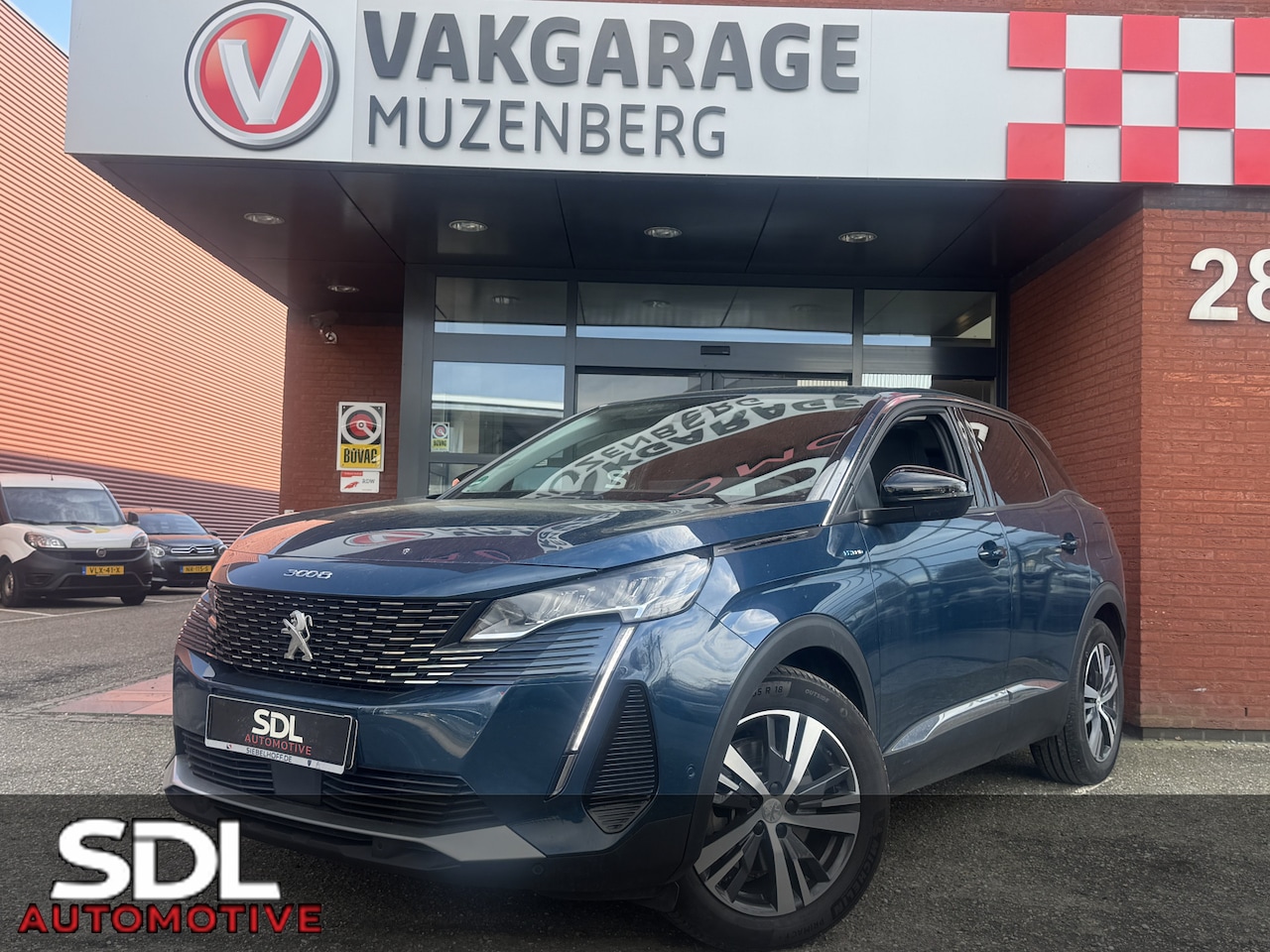 Peugeot 3008 - 1.6 HYbrid 225 Allure // NAVI // CLIMA // CRUISE // CAMERA // APPLE CARPLAY - ANDROID AUTO - AutoWereld.nl