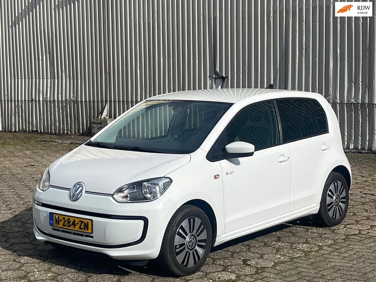 VOLKSWAGEN UP!