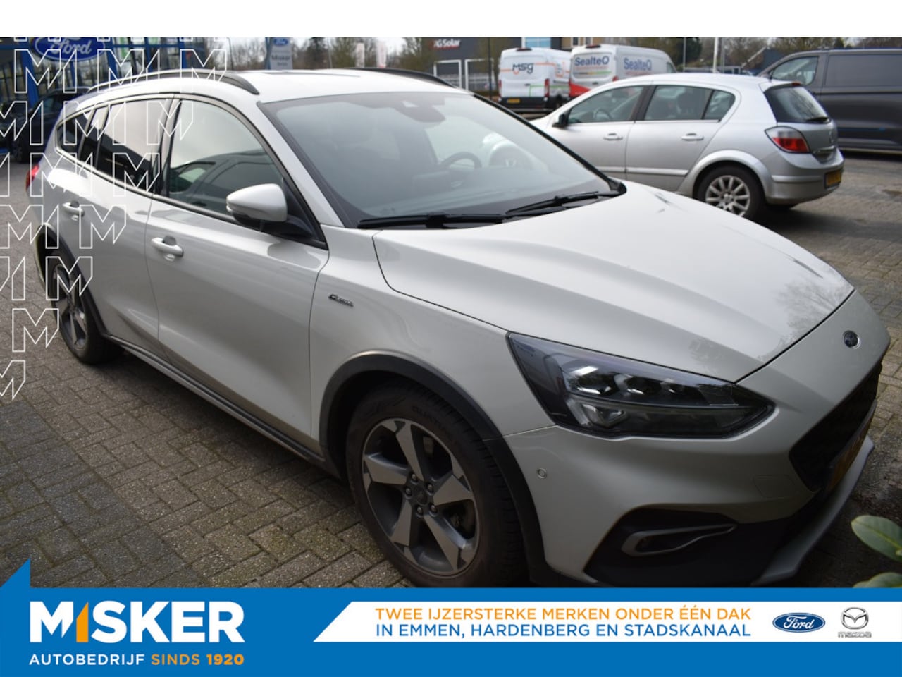 Ford Focus Wagon - 1.0 EBH Act. XBns Tech,Winter,Led Pack - AutoWereld.nl