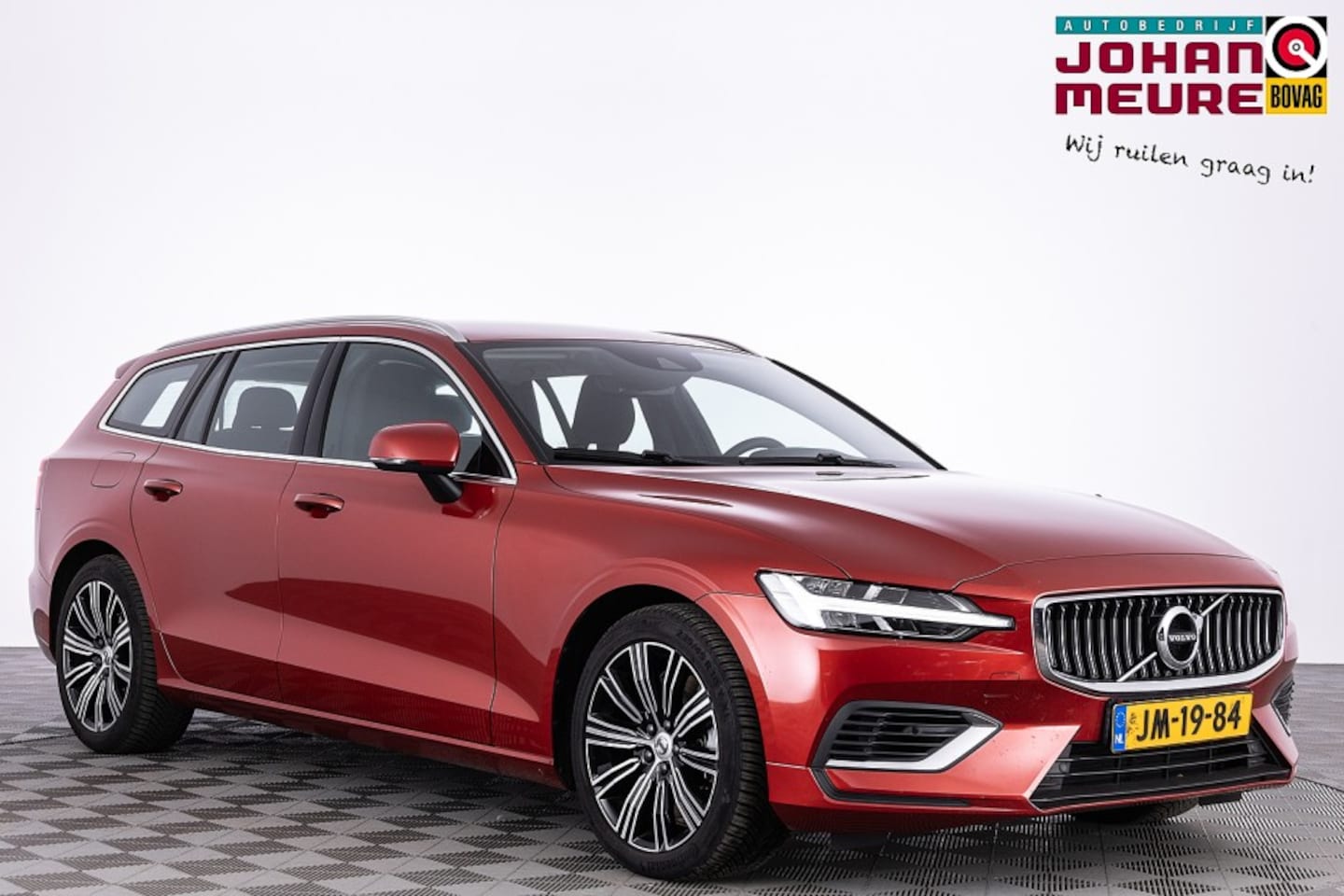 Volvo V60 - 2.0 T6 Recharge AWD Inscription Expression | Full LED | NAVI | ECC | PHEV - AutoWereld.nl