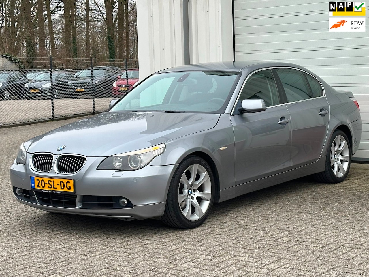 BMW 5-serie - 525i High Executive Comfort Stoelen, Xenon, Gr Navi. Stoel Ver, NAP ! - AutoWereld.nl