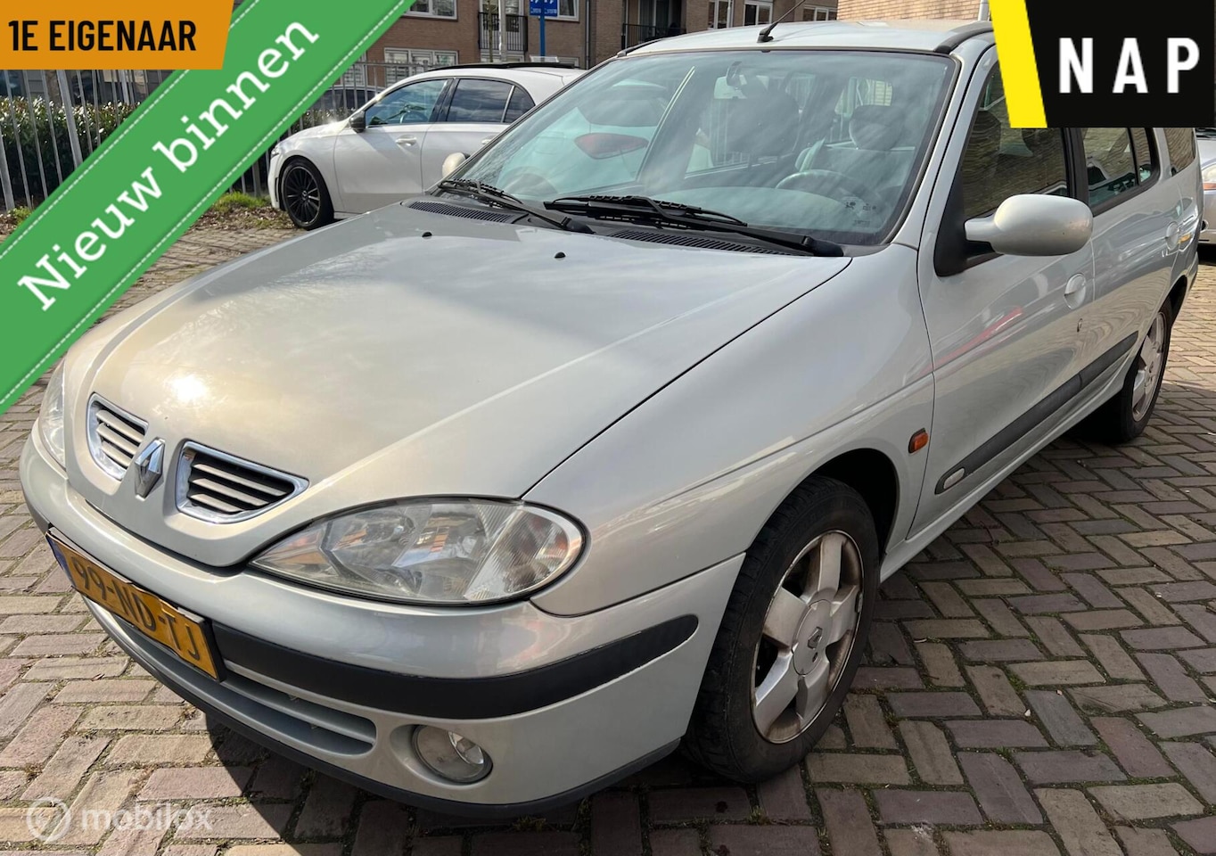 Renault Mégane Break - 1.8-16V 1e Eigenaar-NAP- Airco-Trekhaak - AutoWereld.nl