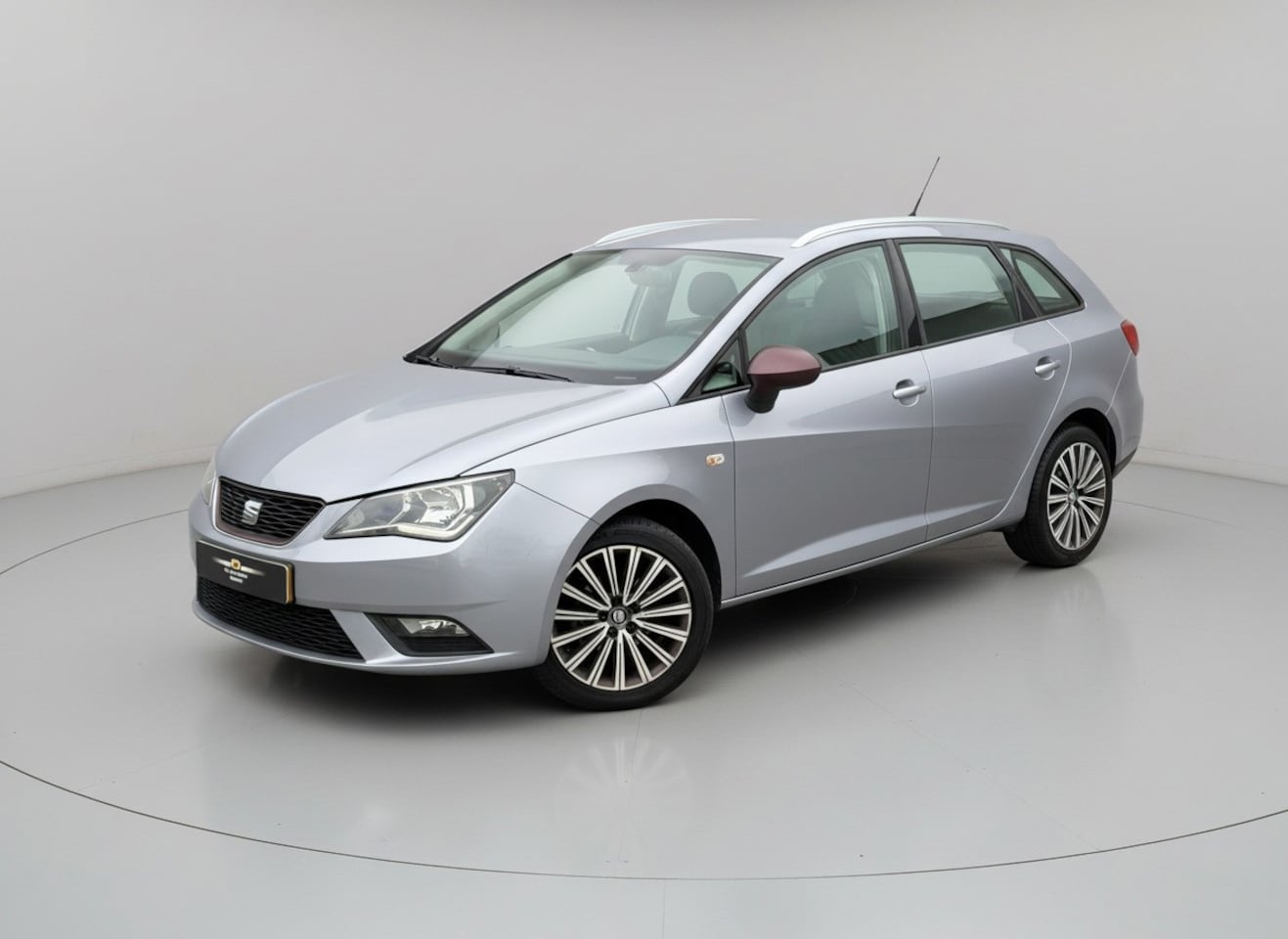 SEAT Ibiza ST - 1.0 EcoTSI Style Connect * Navigatie * Trekhaak * Airco * Cruise Control * - AutoWereld.nl