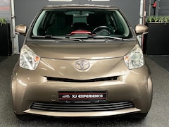Toyota iQ - 1.0 VVTi Comfort AUTOMAAT AIRCO ECC LMV 70 PK
