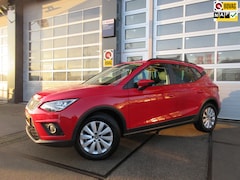 SEAT Arona - 1.0 TSI Style Business Intense Plus / Camera / Trekhaak