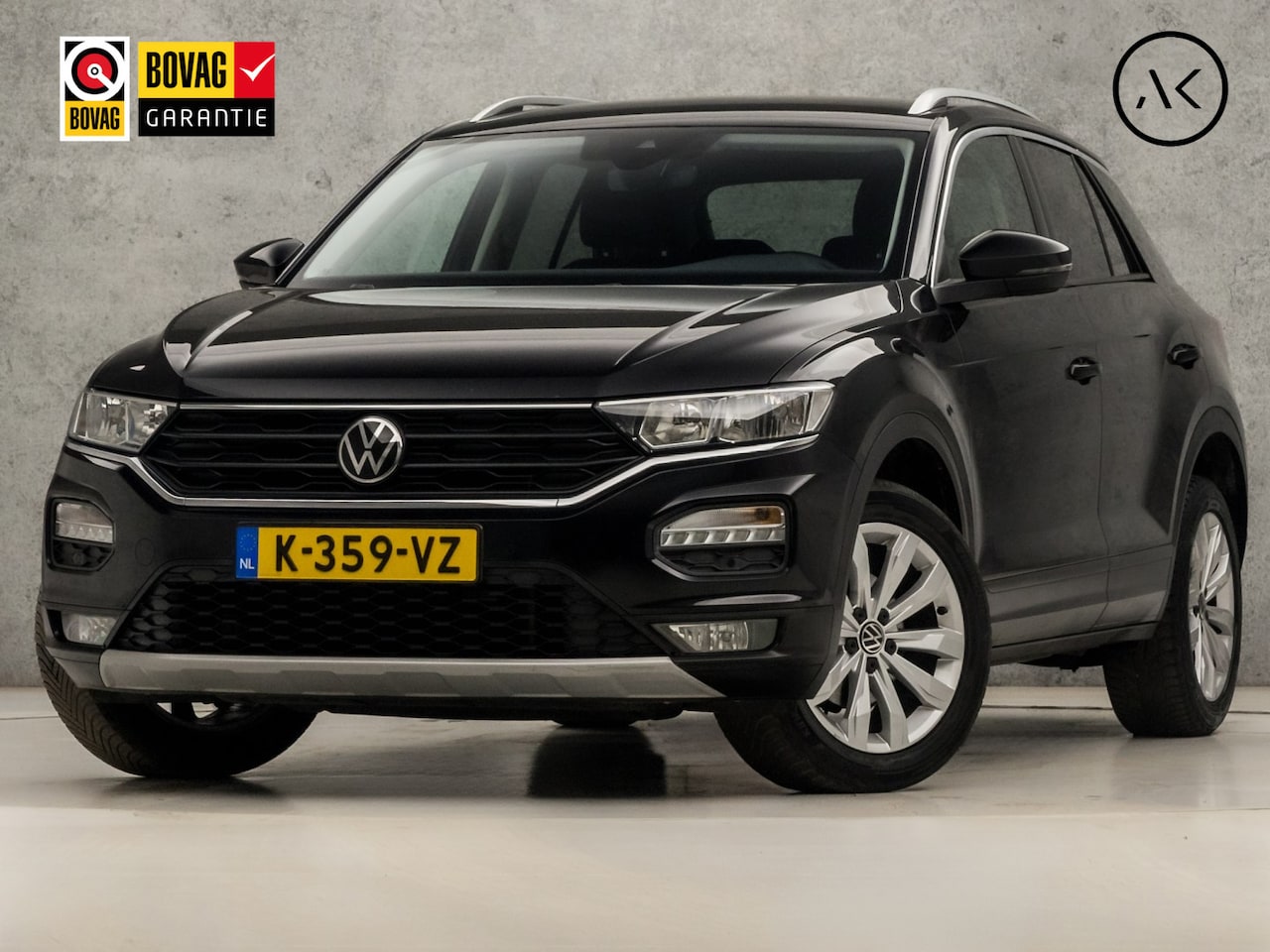 Volkswagen T-Roc - 1.0 TSI Sport (APPLE CARPLAY, GROOT NAVI, CLIMATE, PARKEERSENSOREN, SPORTSTOELEN, ADAPTIVE - AutoWereld.nl